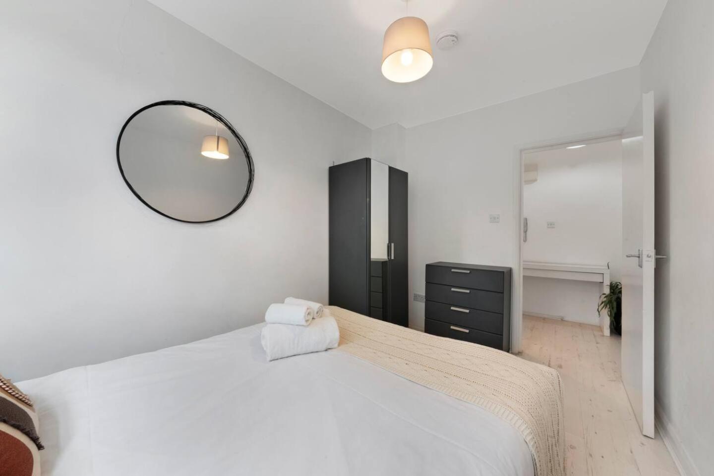 2 Bed Apartment- Finsbury Park Station B London Exterior photo