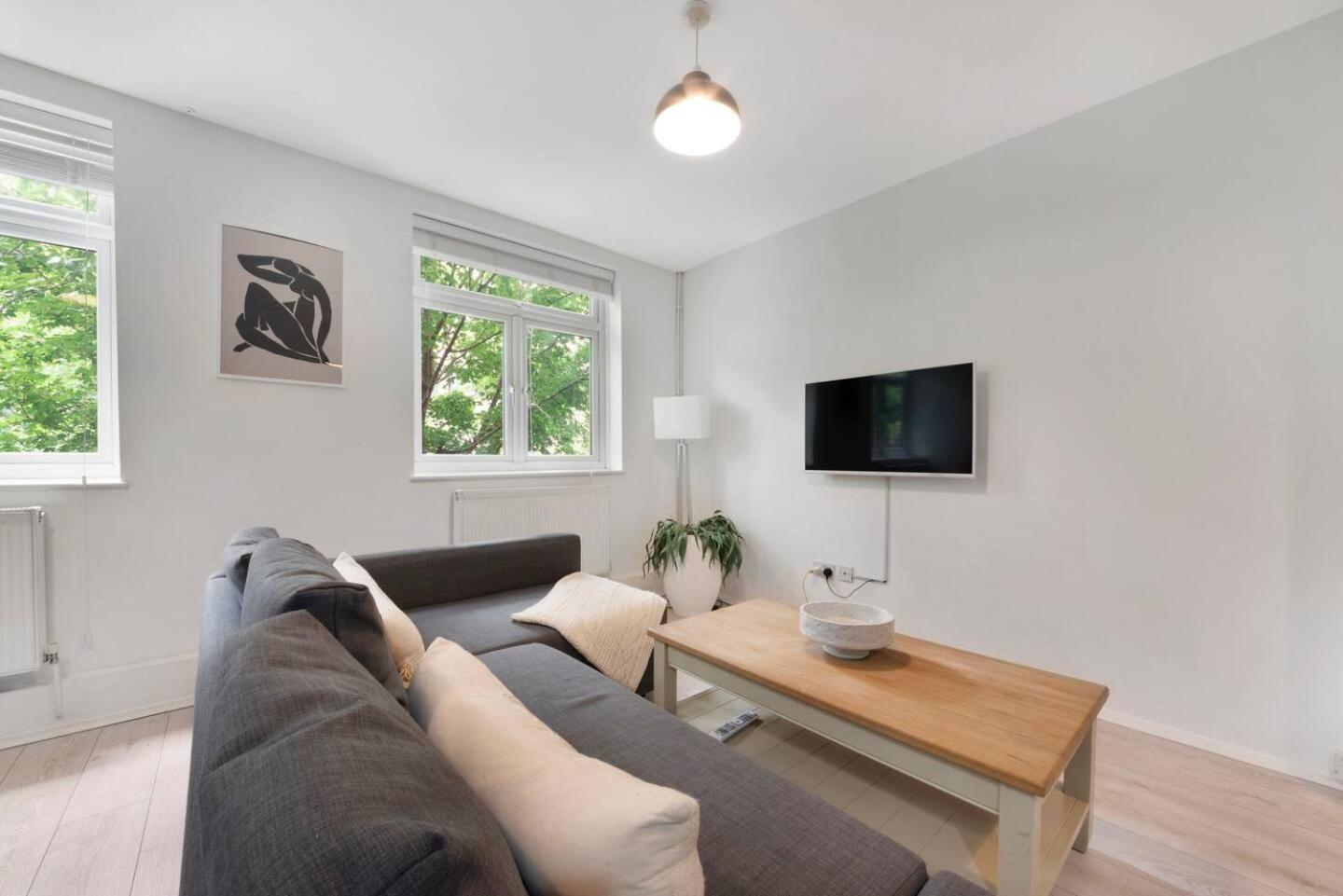 2 Bed Apartment- Finsbury Park Station B London Exterior photo