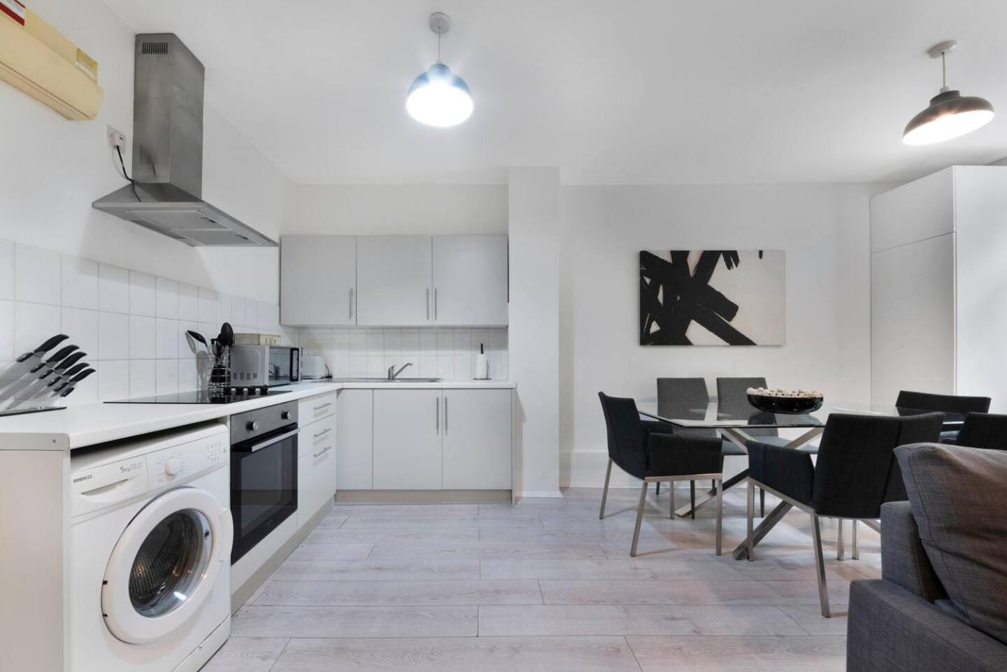 2 Bed Apartment- Finsbury Park Station B London Exterior photo