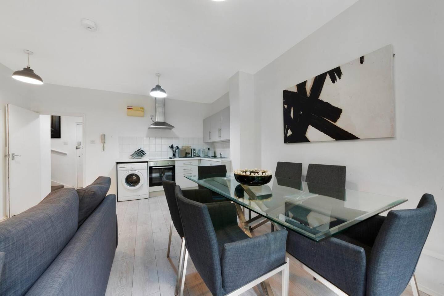 2 Bed Apartment- Finsbury Park Station B London Exterior photo